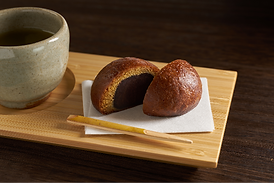 安珍清姫伝説にちなんだ紀州名物のお饅頭です