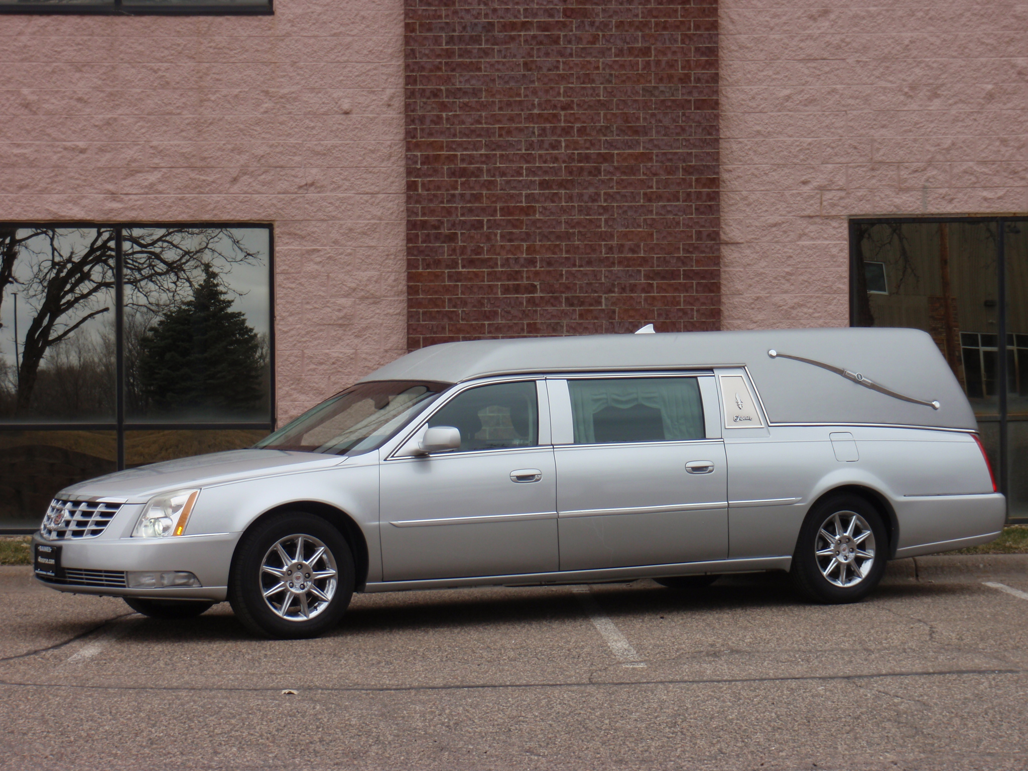 2011 Cadillac DTS Coachbuilder Limousine (Fleet)'s photo