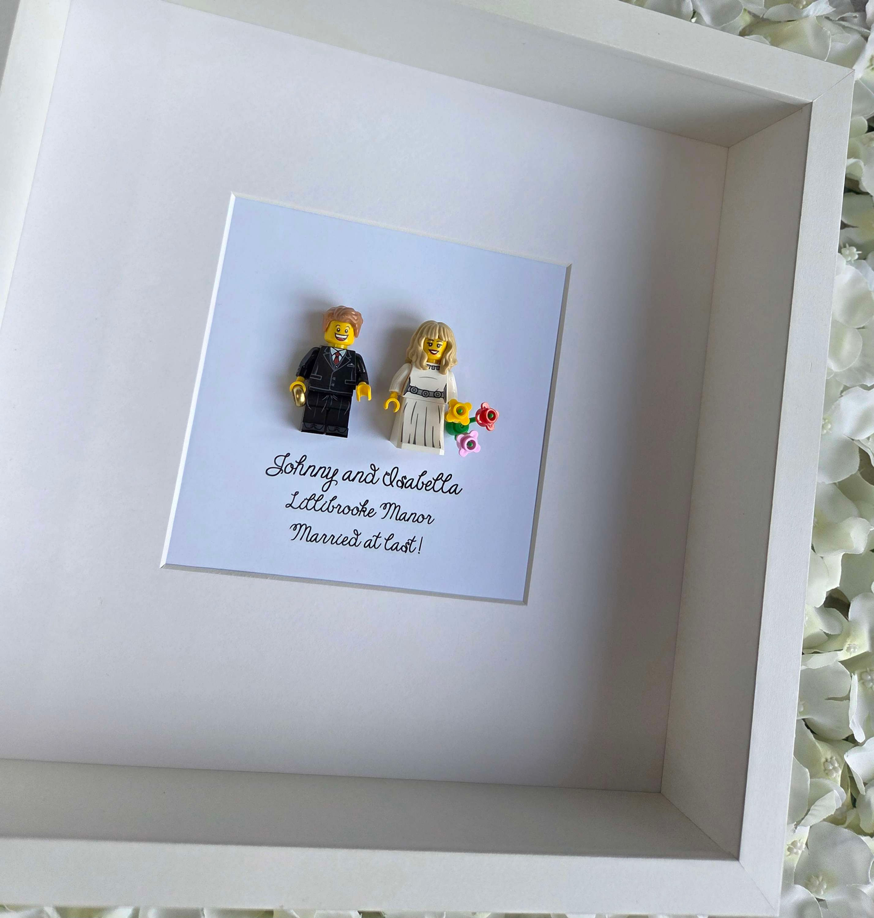 Bride & Groom Wedding Minifigures Frame