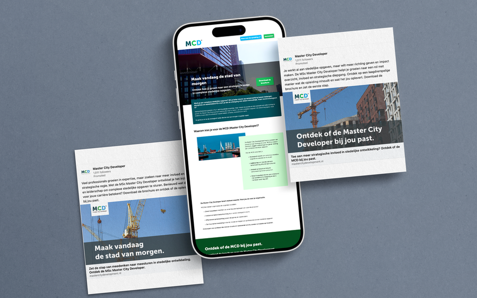 Telefoon met de landingspagina en twee voorbeelden van de campagne 'Ontdek de MCD' voor de Master City Development