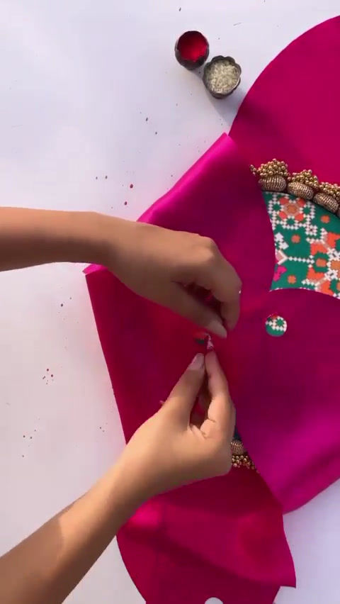Thumbnail: Copper Beaded Rangoli