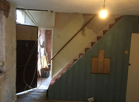 Opening staircase up