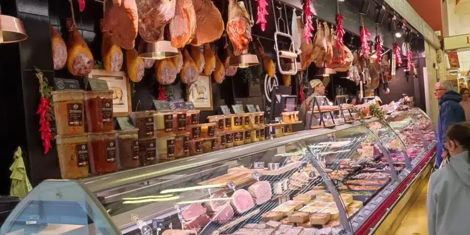 レ・アール・ド・ビアリッツ(Les Halles)