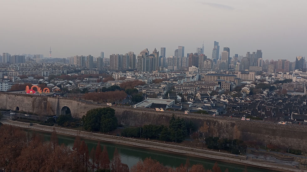 磁器塔