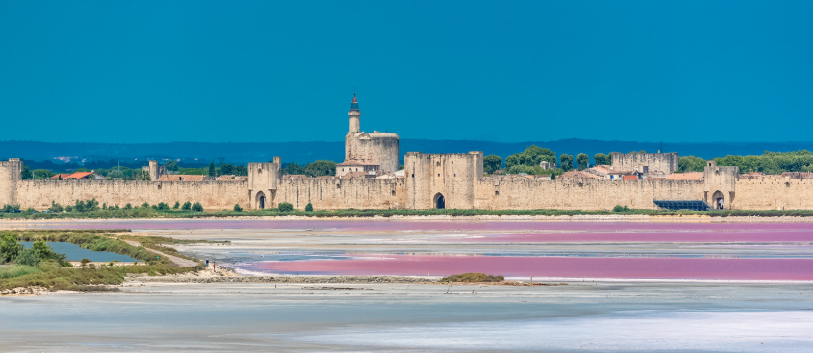 エーグ=モルト(Aigues-Mortes)と塩田