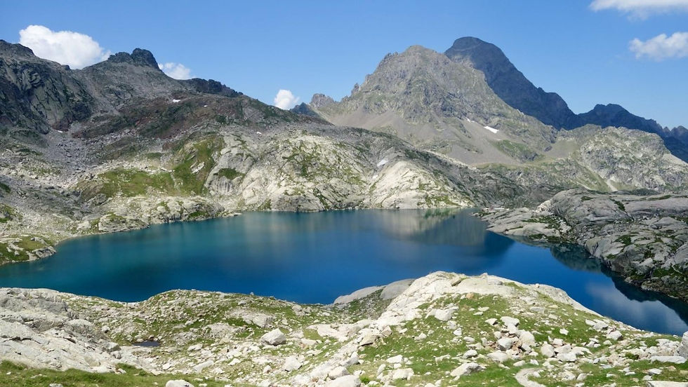 アルトゥーステ湖(Lac d’Artouste)