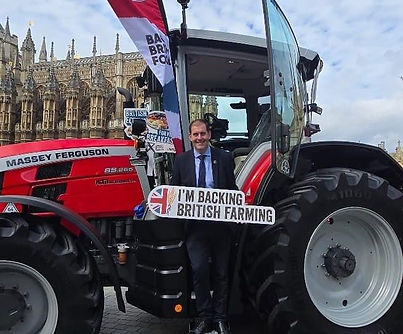 :ee Dillon backing British Farming