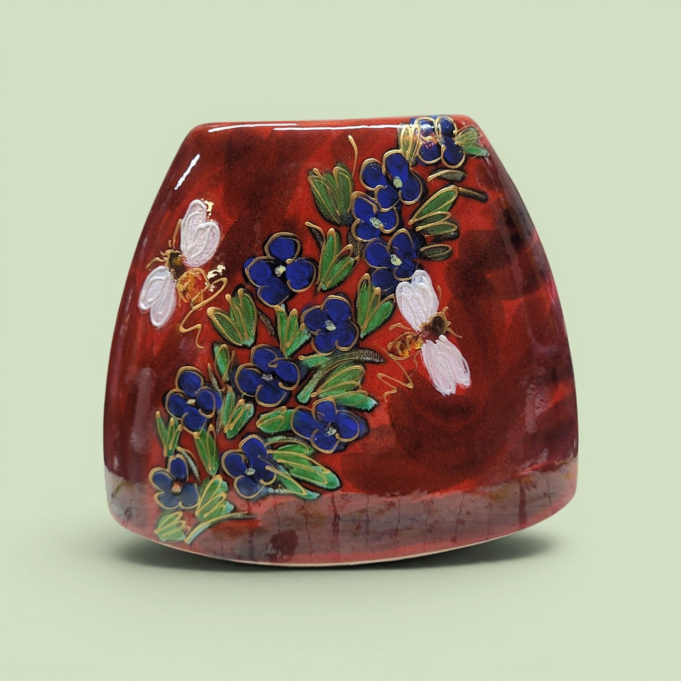 Thumbnail: 12cm x16cm tapered vade hand painted with Bees and Forget me nots.