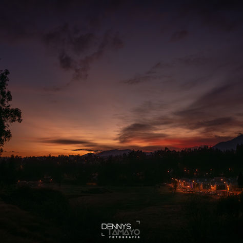 El Efecto de los Incendios en color del sol y atardeceres "escarlata" en Cuenca.