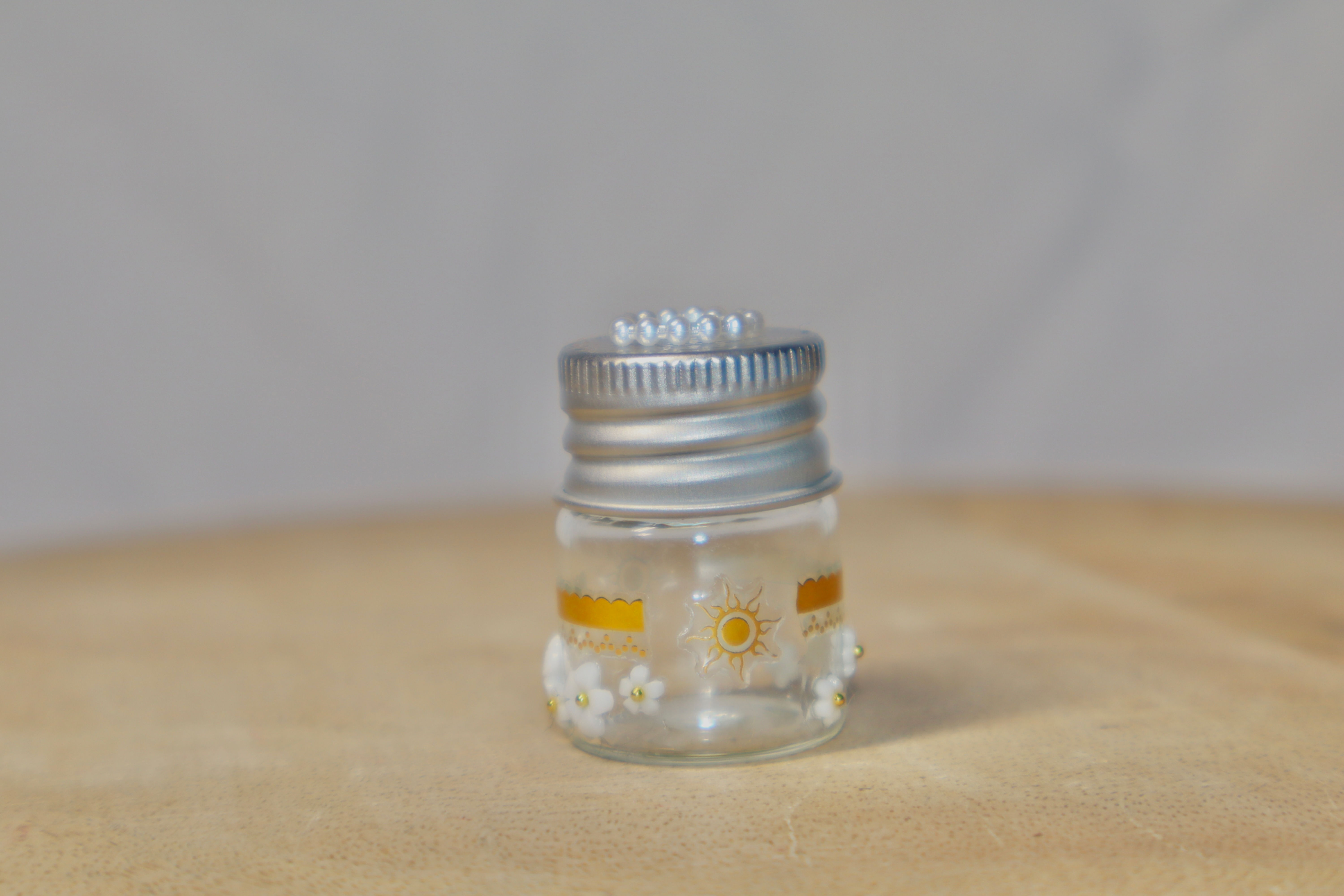 Dab Jar - White Floral