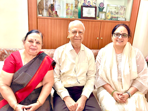 Meeting with Dr Parasmal Agrawal in Udaipur at his residence