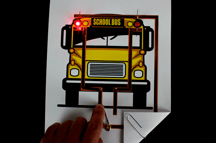 Curcuit School-Bus-Flashin.gif