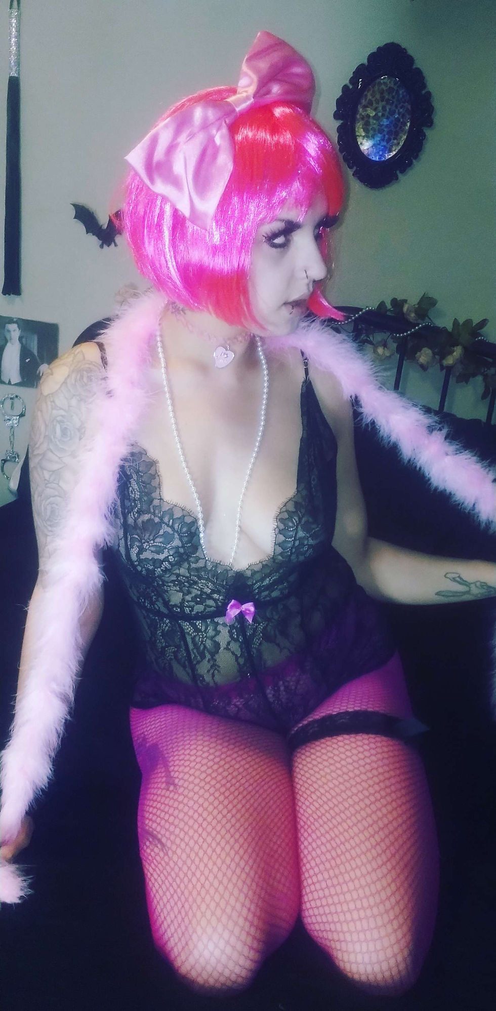 Thumbnail: Hair Bows for Bimbos 💗