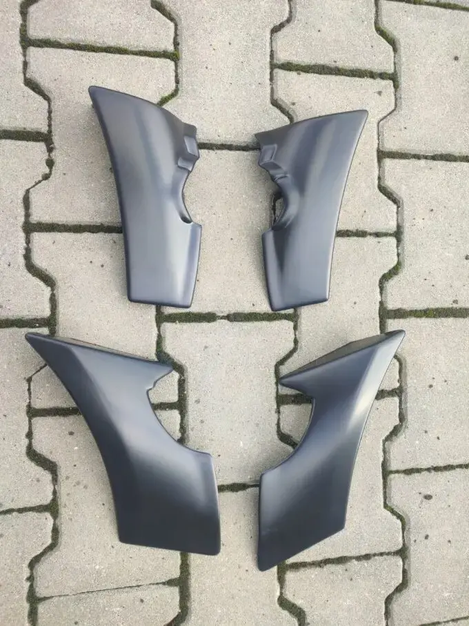 Miniature : Carrosserie large « Track » pour BMW e36 coupé