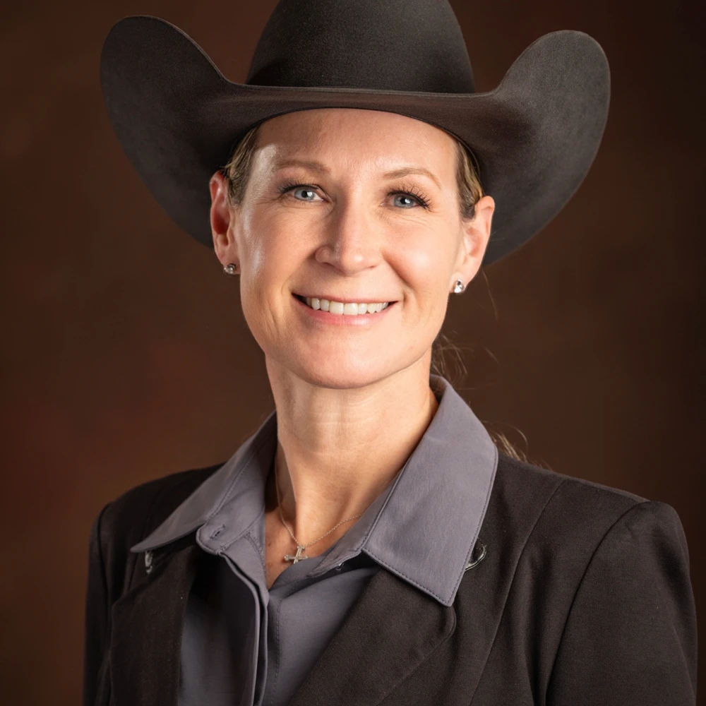 Writer: Nell Tekampe