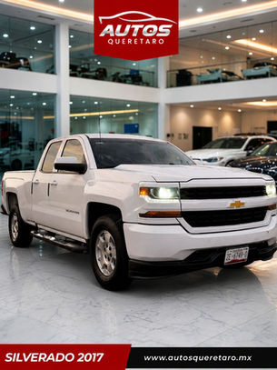 Chevrolet Silverado 2017 en Venta en Querétaro | Pickup Automática | $290,000
