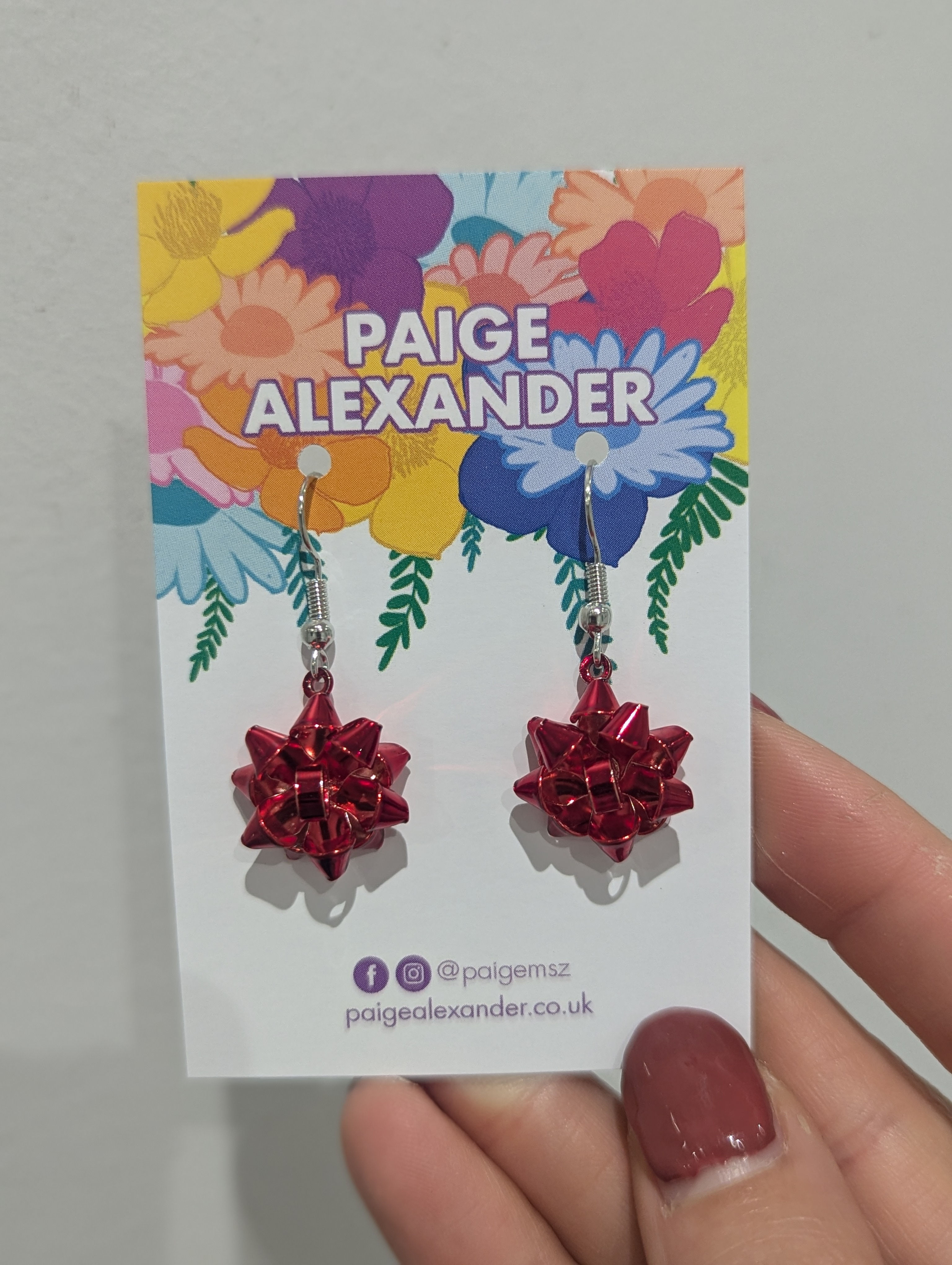 Festive bow earrings