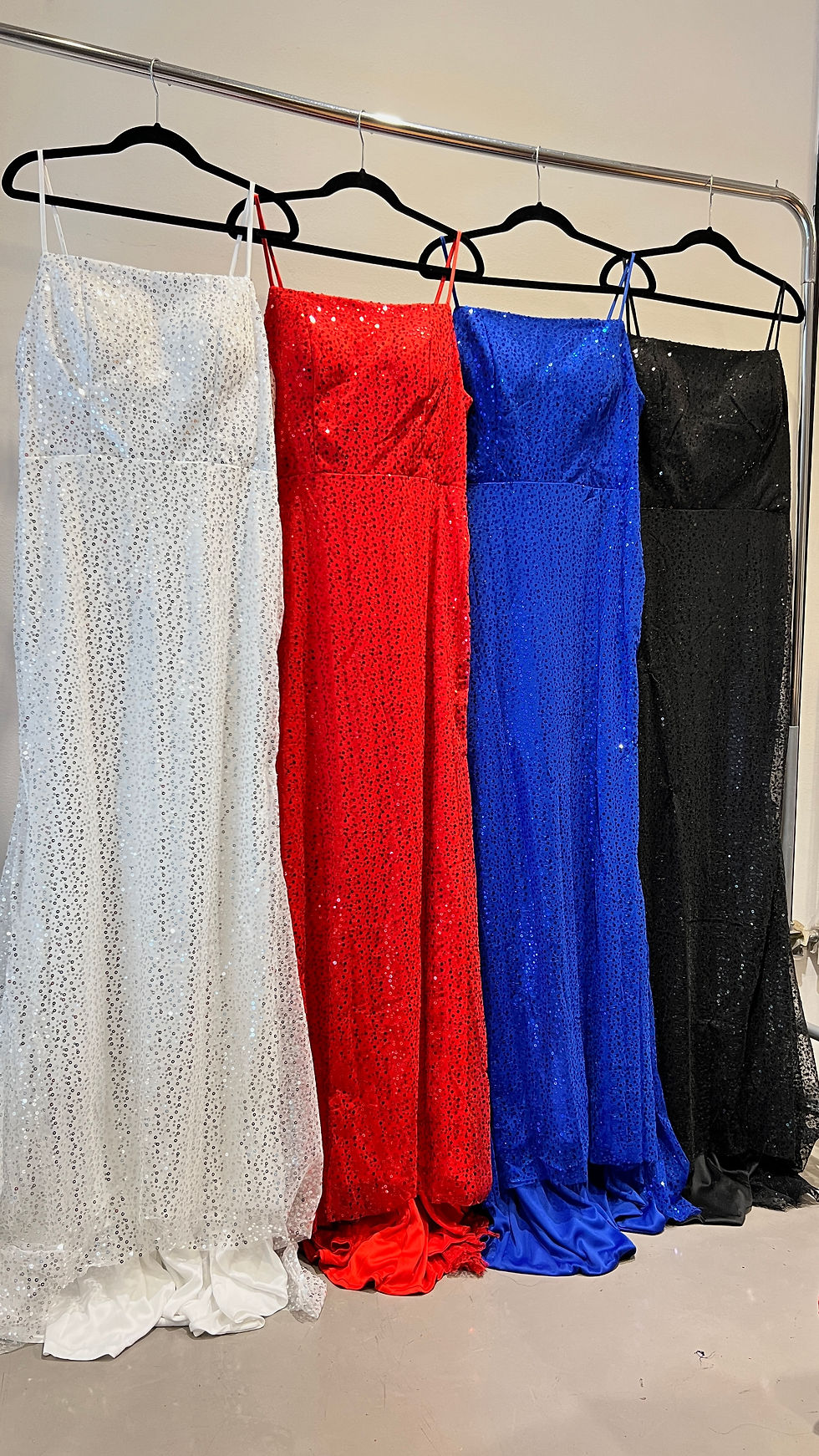 Miniatura: VESTIDO MF17