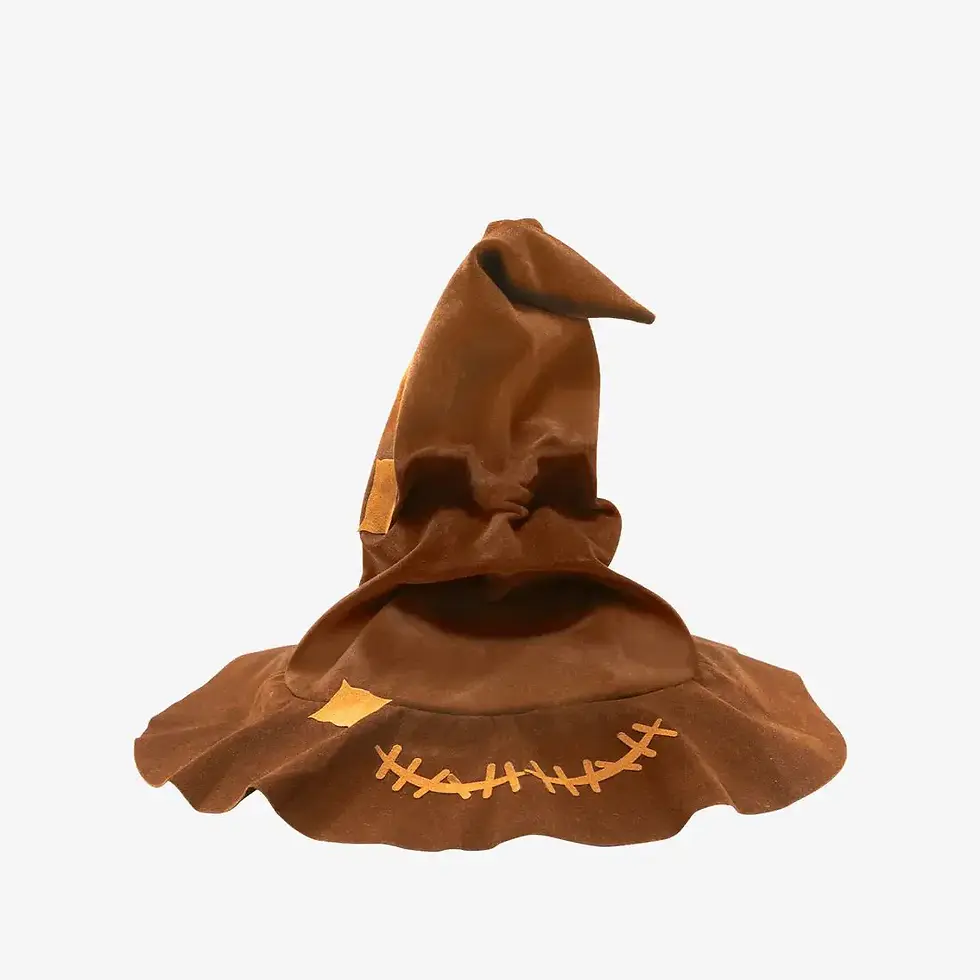 Harry Potter Talking Sorting Hat display build by Puremind with expressive folds and classic character details
