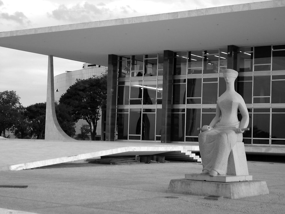 Supremo_Tribunal_Federal_-_vista_edited.jpg