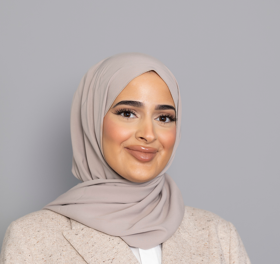 Logo HCSM mit zwei verwischten Personen.