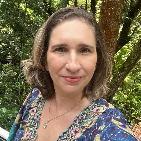 Danielle Causanilhas - Plantar Harmonia