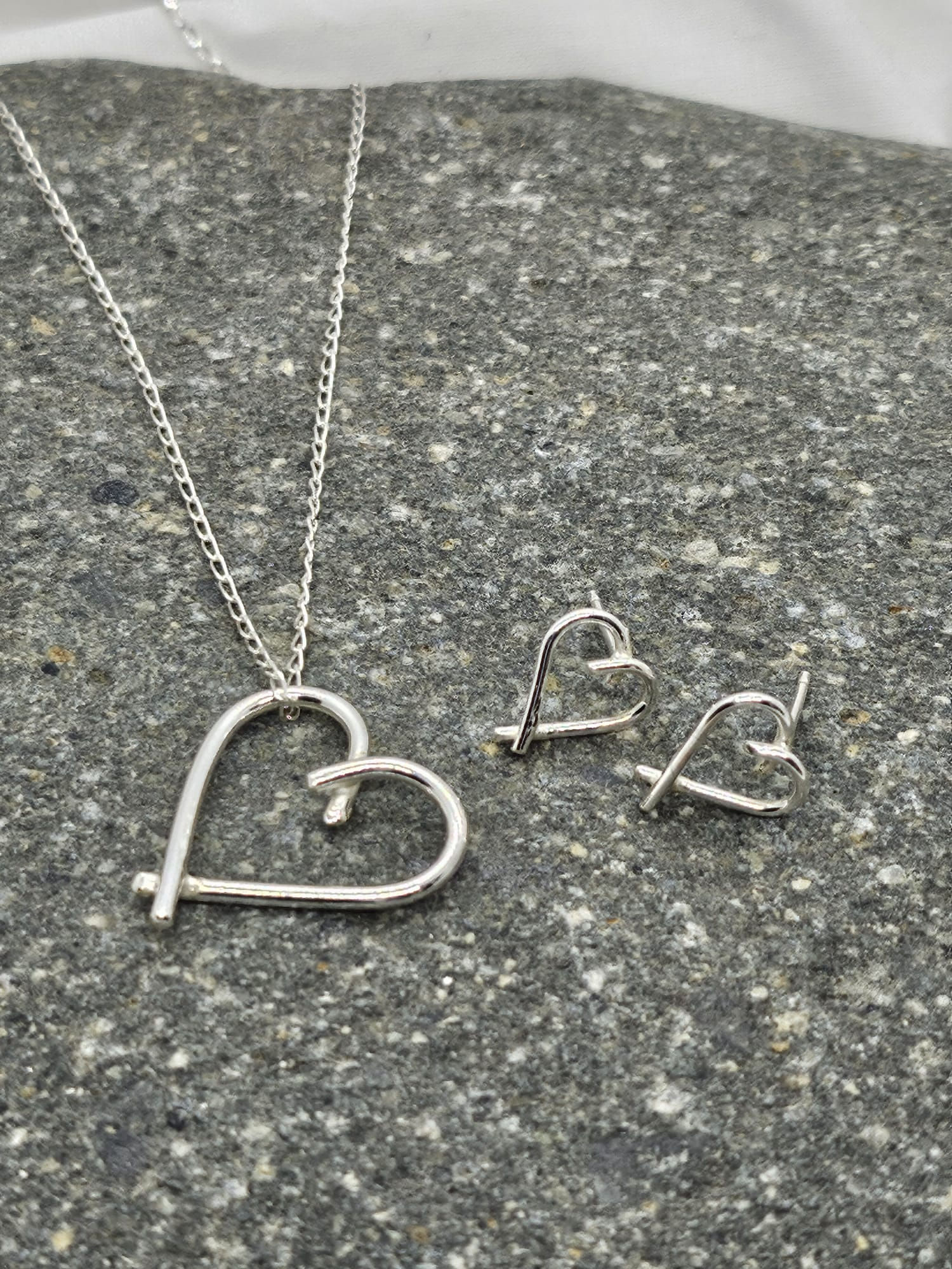 Cross Your Heart Necklace/Studs set