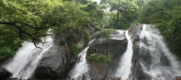 Kutralam 1 Day Tour Package from Madurai