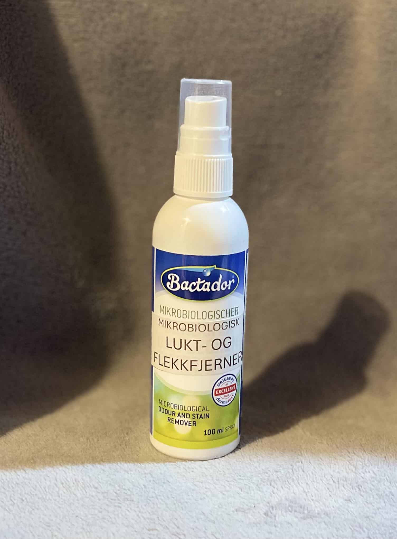 Bactador:  mikrobiologisk lukt- og flekkfjerner 100ml