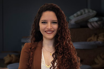 Elizabeth D'elia_edited.jpg