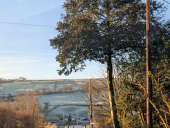 travel options to iglu at the new delight