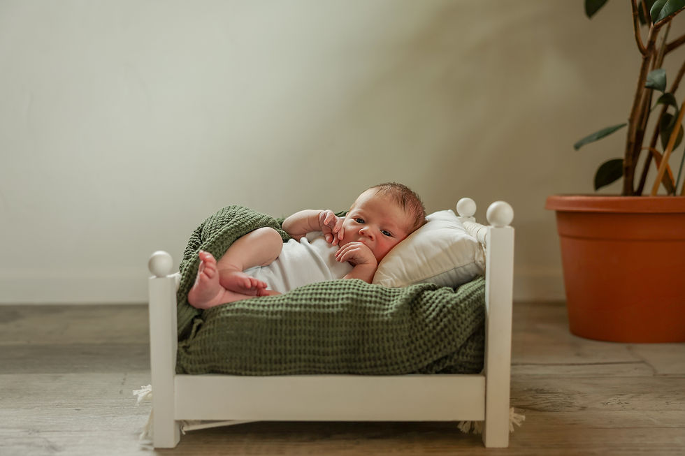 And hand exploration. What?? How is this a newborn!!!????