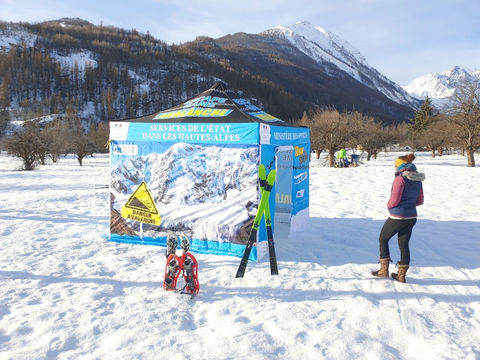 Barnums par Optimum Aeroflag, supports publicitaires et événementiels à Gap (05 Hautes-Alpes)