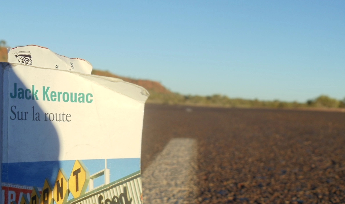 “Sur la route” de Jack Kerouac dans le désert australien