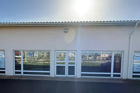 showroom before work flamattitude.webp