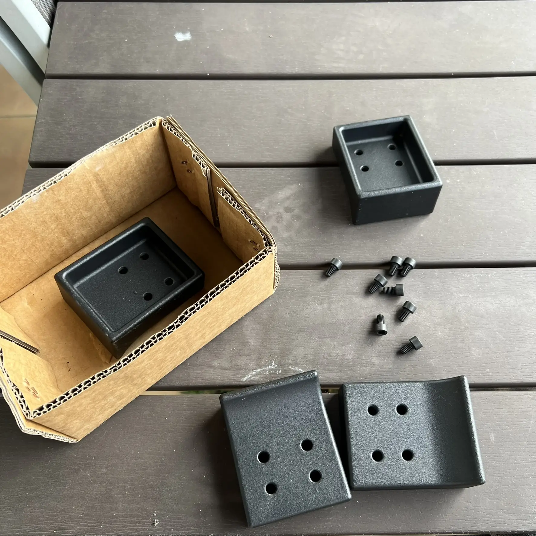 pied d'un riva 2 40 freestanding de stovax, poele a bois posé par flam'attitude