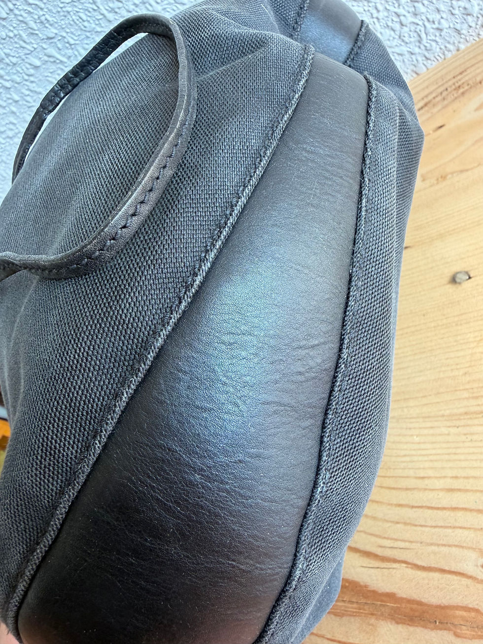 Thumbnail: Gucci hobo nera in tessuto 