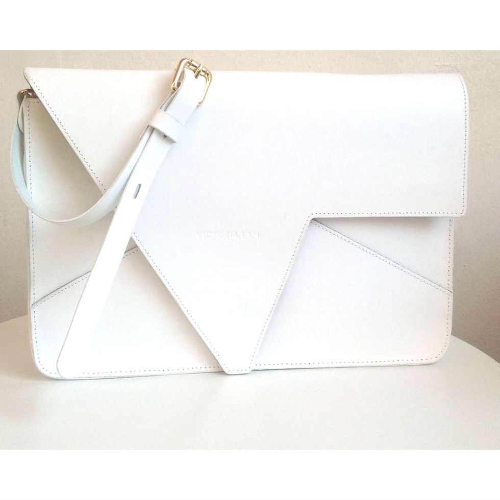 Thumbnail: Lovinni Leather Bag White
