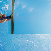 home_page_service_window_cleaning.jpg