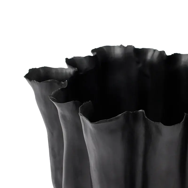 Thumbnail: Terre Vase IV