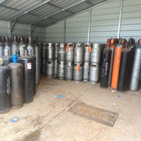 cylinder-tanks-welding-lot (1).JPEG