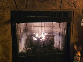 Gas Vs. Wood Fireplaces in Winter: Venting Problems Homeowners Don’t Expect (and Why They Happen)
