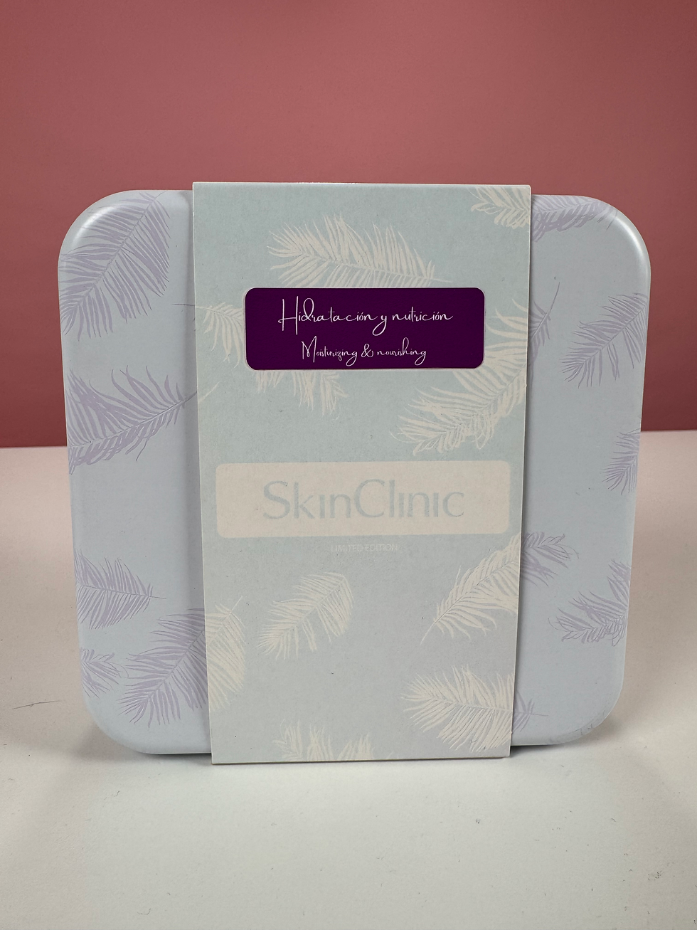 Thumbnail: SkinClinic Gift Set 1 - Moisturising & Nourishing SkinClinic Metal Pack