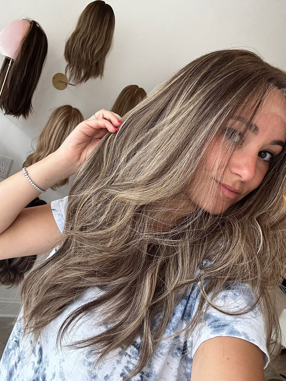 Thumbnail: LACE WIG - XS/S/M/L 24"- LIGHT LEXIE 5 ROOT (ASHY)