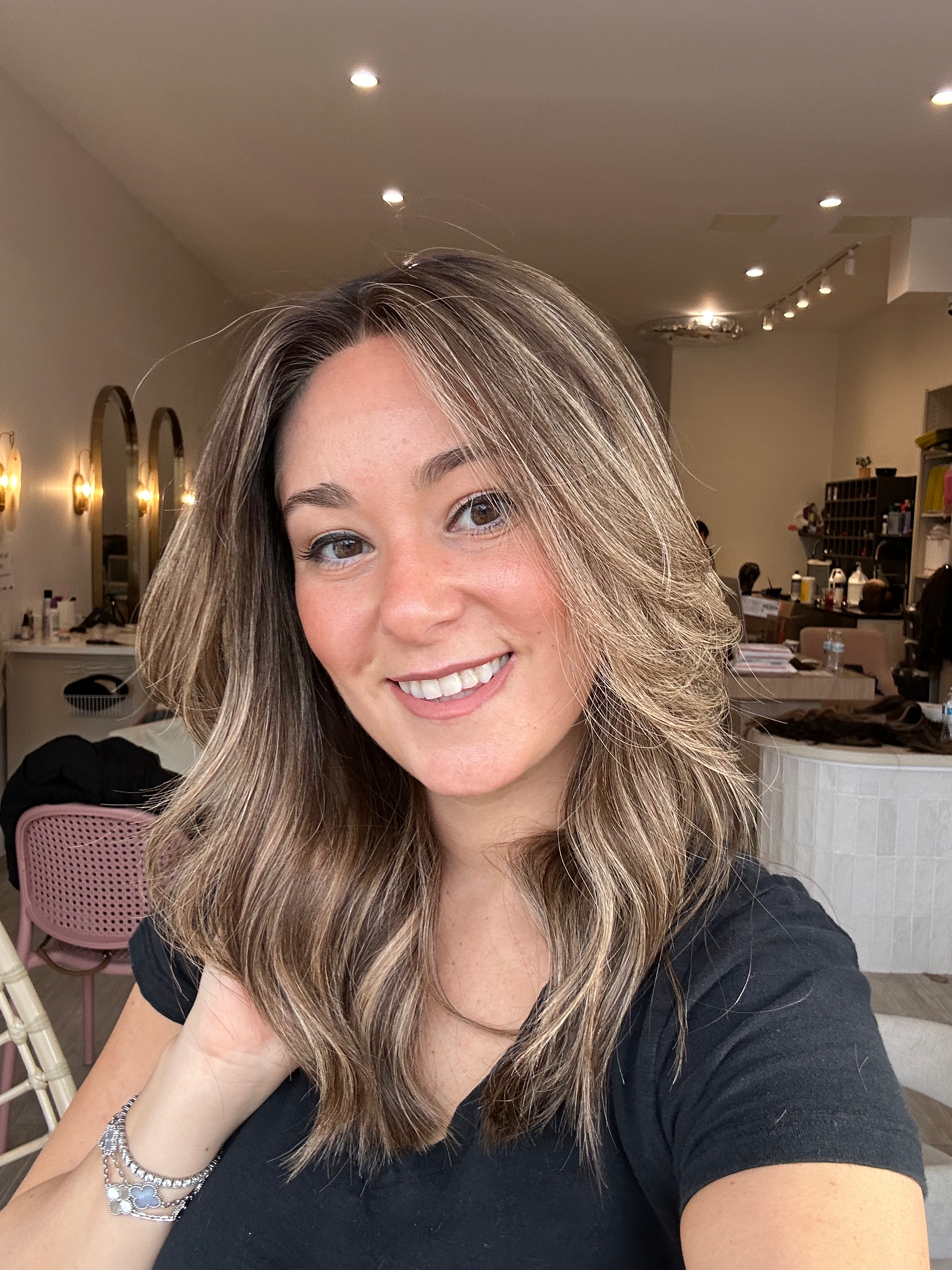 LT6827: LACE TOP WIG - XS - 18-20" LIGHT LEXIE 5 WITH DARKER ROOT ADDED