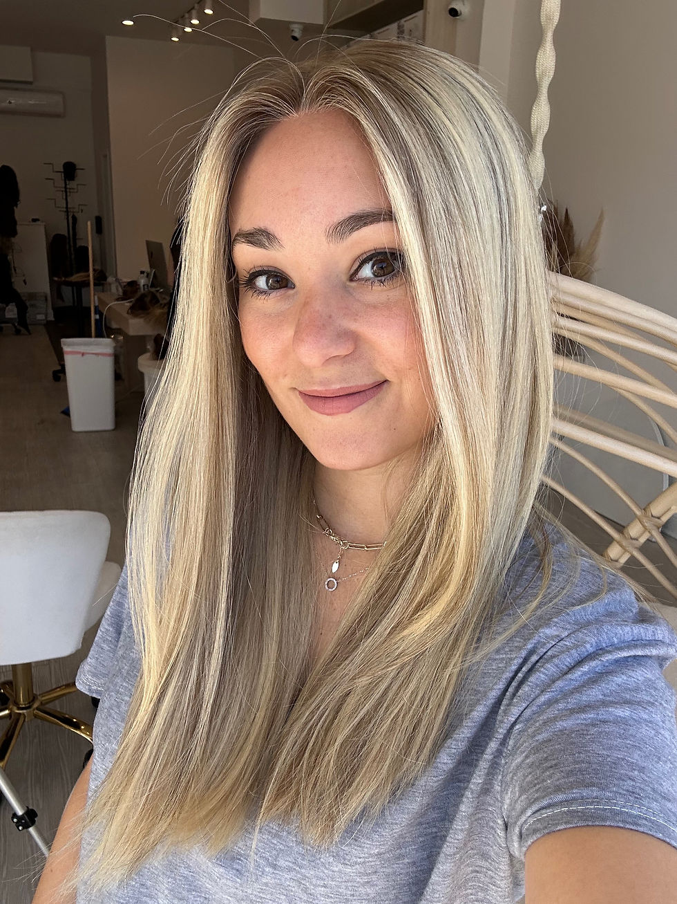 Thumbnail: LACE TOP WIG - PLATINUM DIMENSIONAL BLONDE- XXS/XS/S/M/L 21-22"
