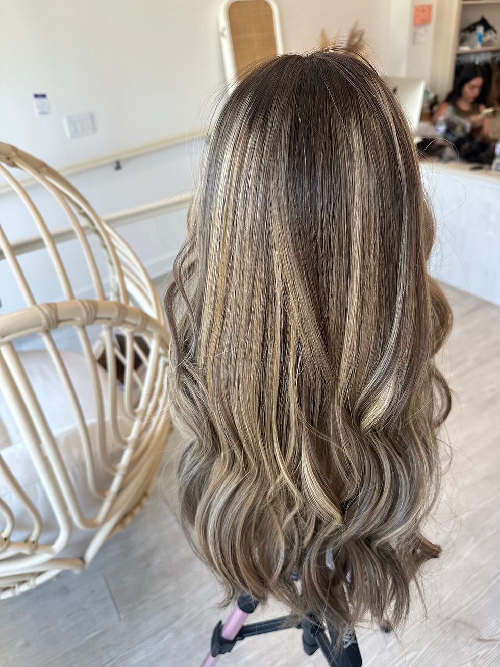 Thumbnail: TCP27021: 8X9 20-21" VERY DIMENSIONAL LIGHT BROWN WITH HIGHLIGHTS, ROOTED