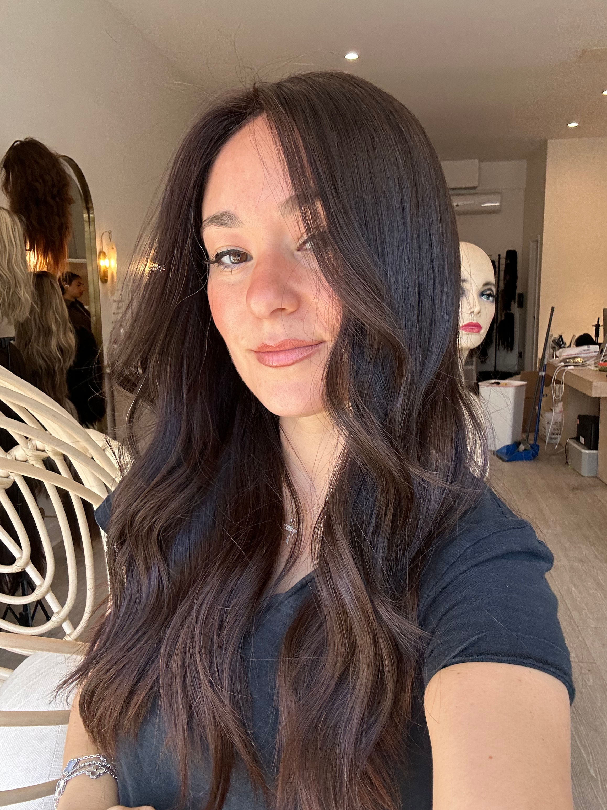 STW37012: SILK TOP WIG XS/S 22-23" NATURAL DARK BROWN