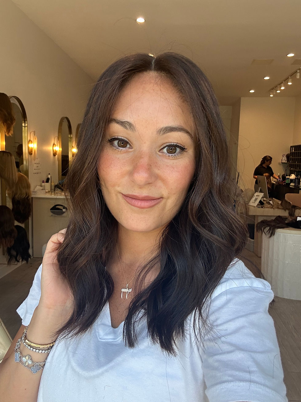 Thumbnail: LT7017: LACE TOP WIG - SMALL 18" - NATURAL DARK BROWN X SOFT CHOCOLATE BALAYAGE