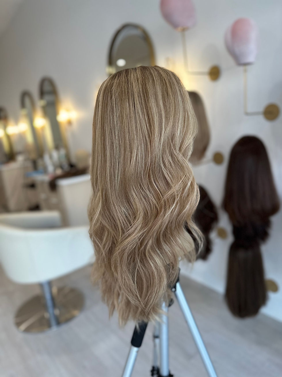Thumbnail: LACE TOP FULL WIG - BUTTERSCOTCH BLONDE XS/S/M 23-24”